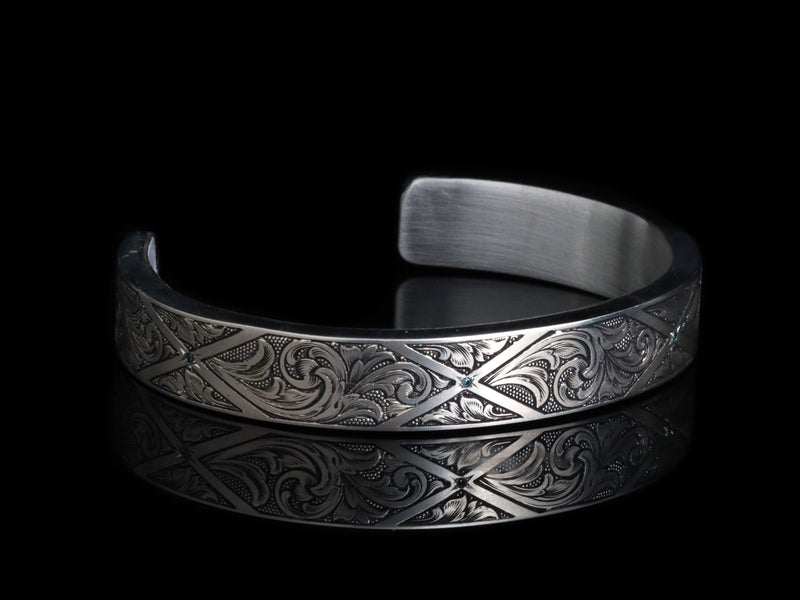 Sammut Cuff , Blue Diamonds